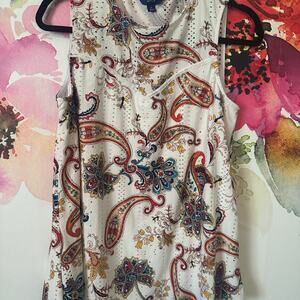 Apt 9 Sleeveless Blouse - Medium